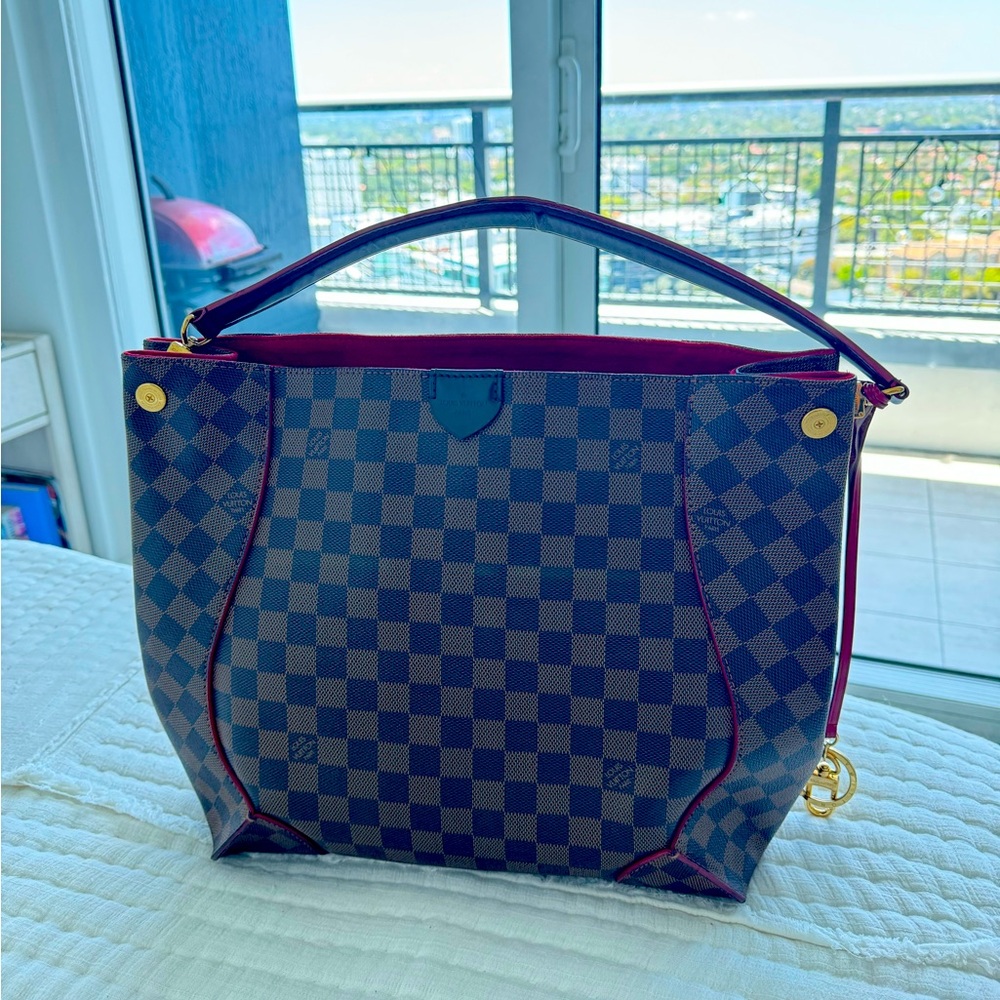 Caïsa Hobbo Damier brown authentic LV bag